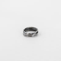 Knot Ring