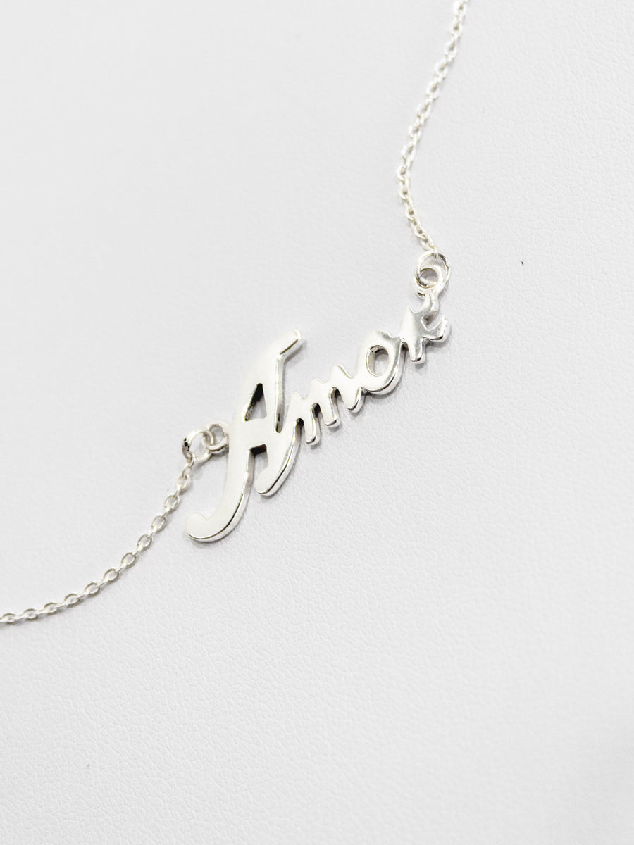 Amor Necklace